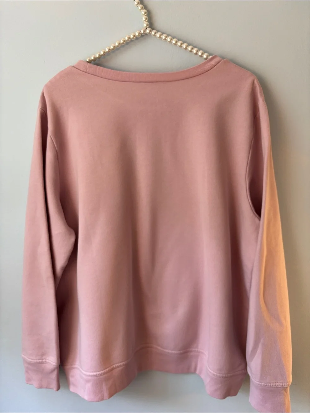 GAP Dusty Rose Sweatshirt with Gold Logo - Picture 4 of 6